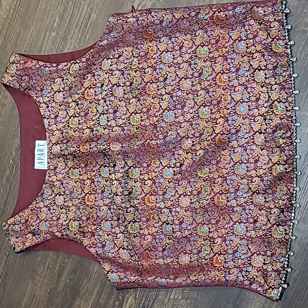 Apart Impressions Burgundy Floral Brocade Sleeveless Top 10